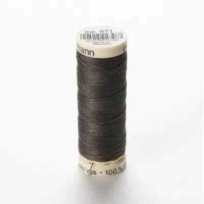 Gütermann Sewing Thread 671