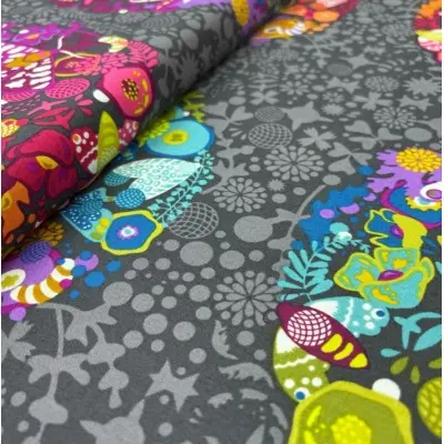 MAKOWER-UK Patchwork Fabric 7864-C
