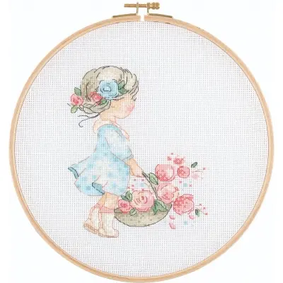 Tuva Cross Stitch Kit With Wooden Hoop E2606