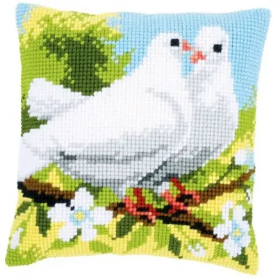 VERVACO TAPESTRY CUSHION PN-0158106