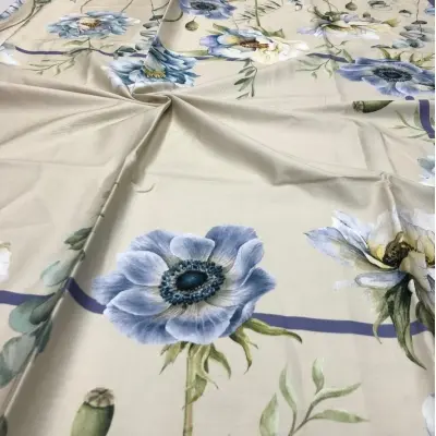 Lila Tablecloth 140x175 cm 