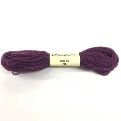 Cizmeli Wool Embroidery Yarn 228